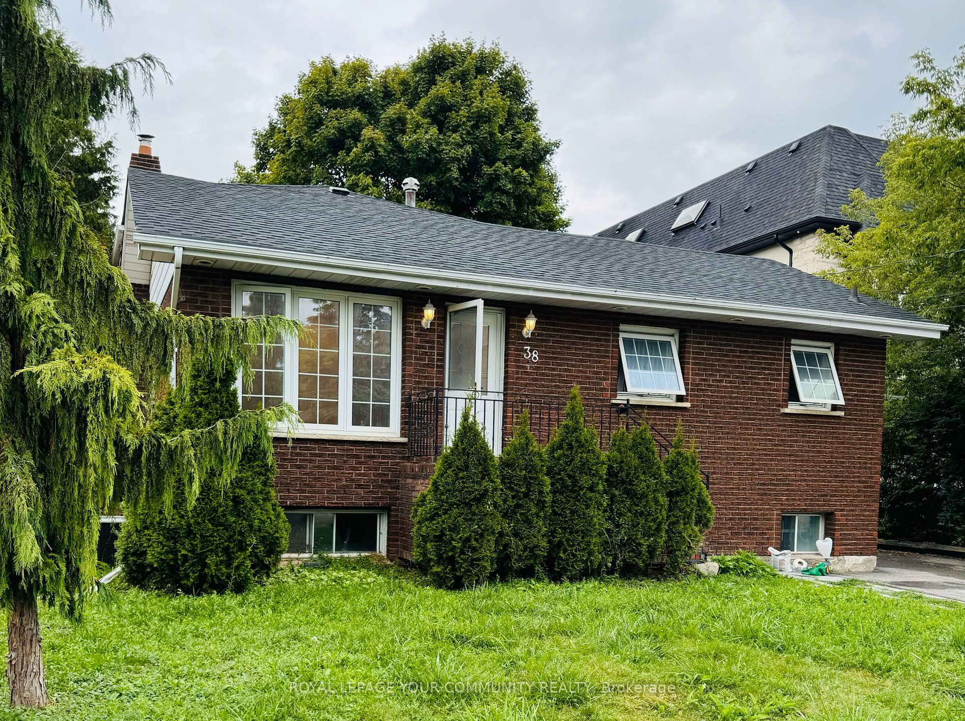 Detached house for sale at 38 George St Richmond Hill Ontario