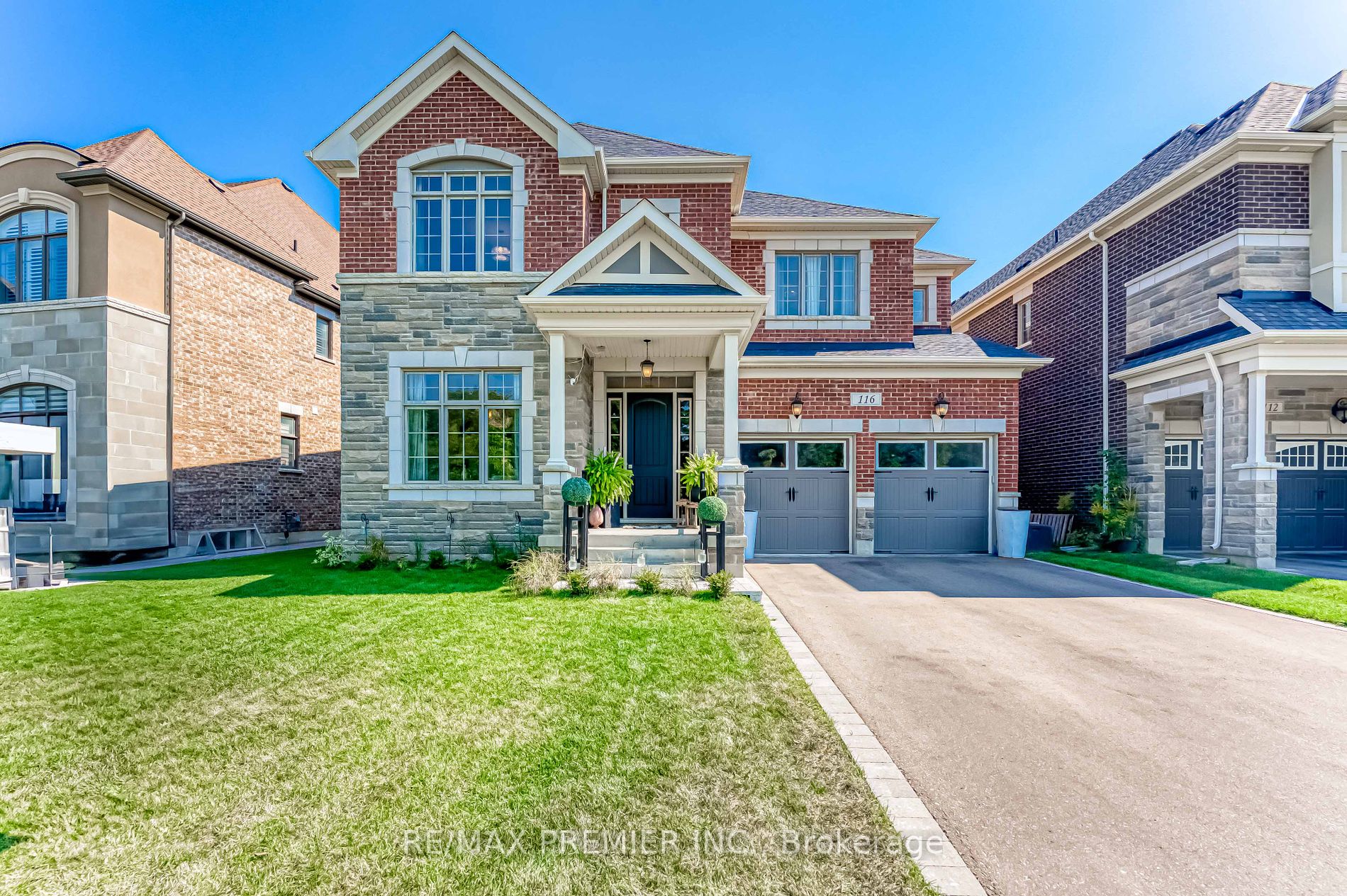 Detached house for sale at 116 Klein Mills Rd Vaughan Ontario