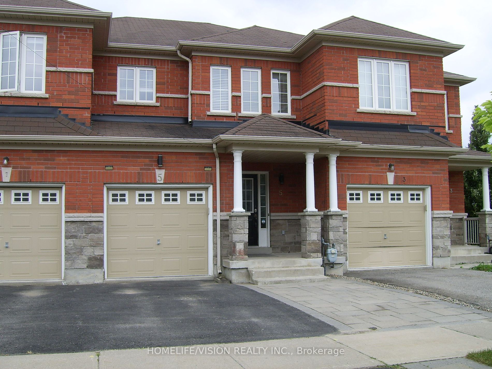 Att/Row/Twnhouse house for sale at  Richmond Hill Ontario