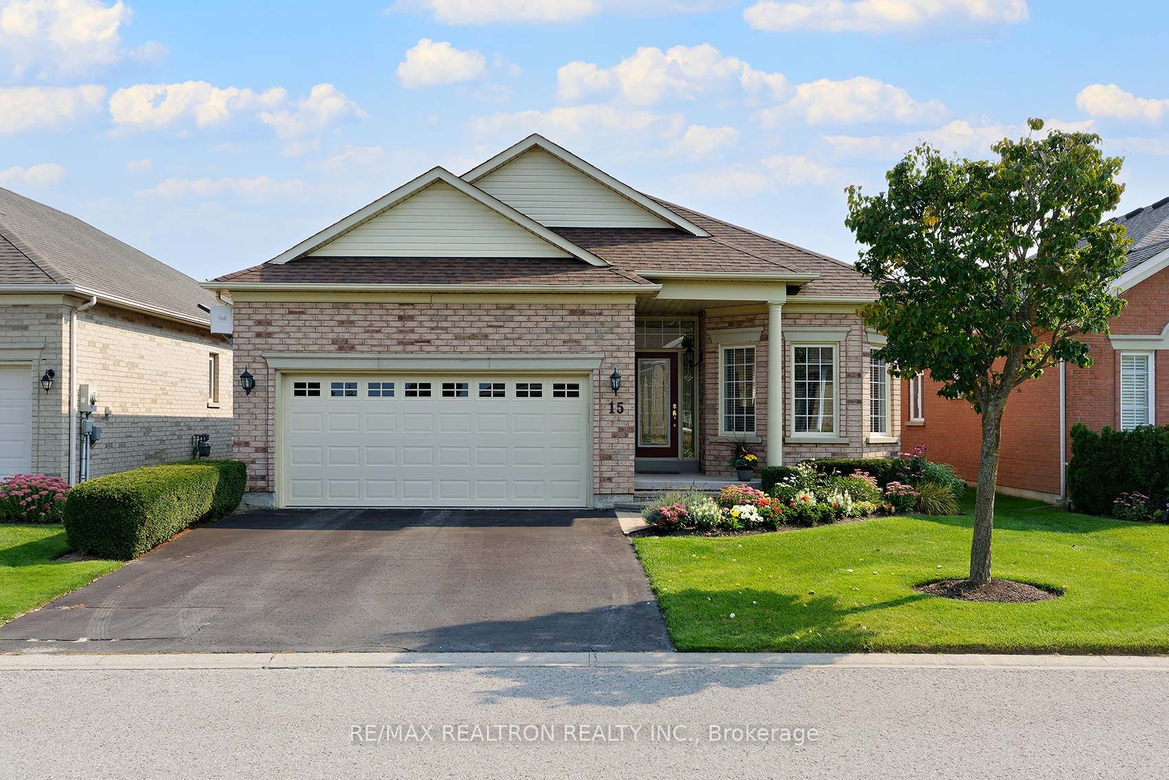 Detached house for sale at 15 Gentle Ben Whitchurch-Stouffville Ontario