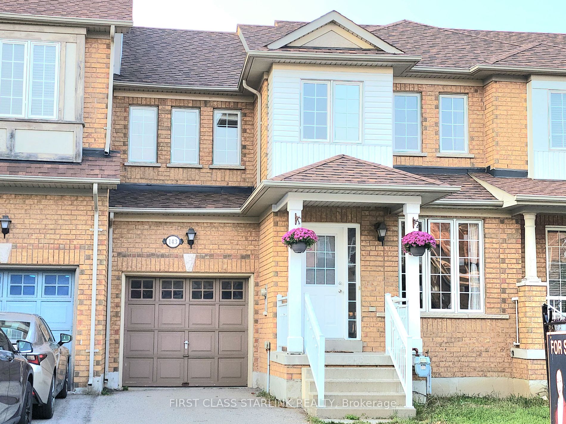 Att/Row/Twnhouse house for sale at 143 King William Cres Richmond Hill Ontario