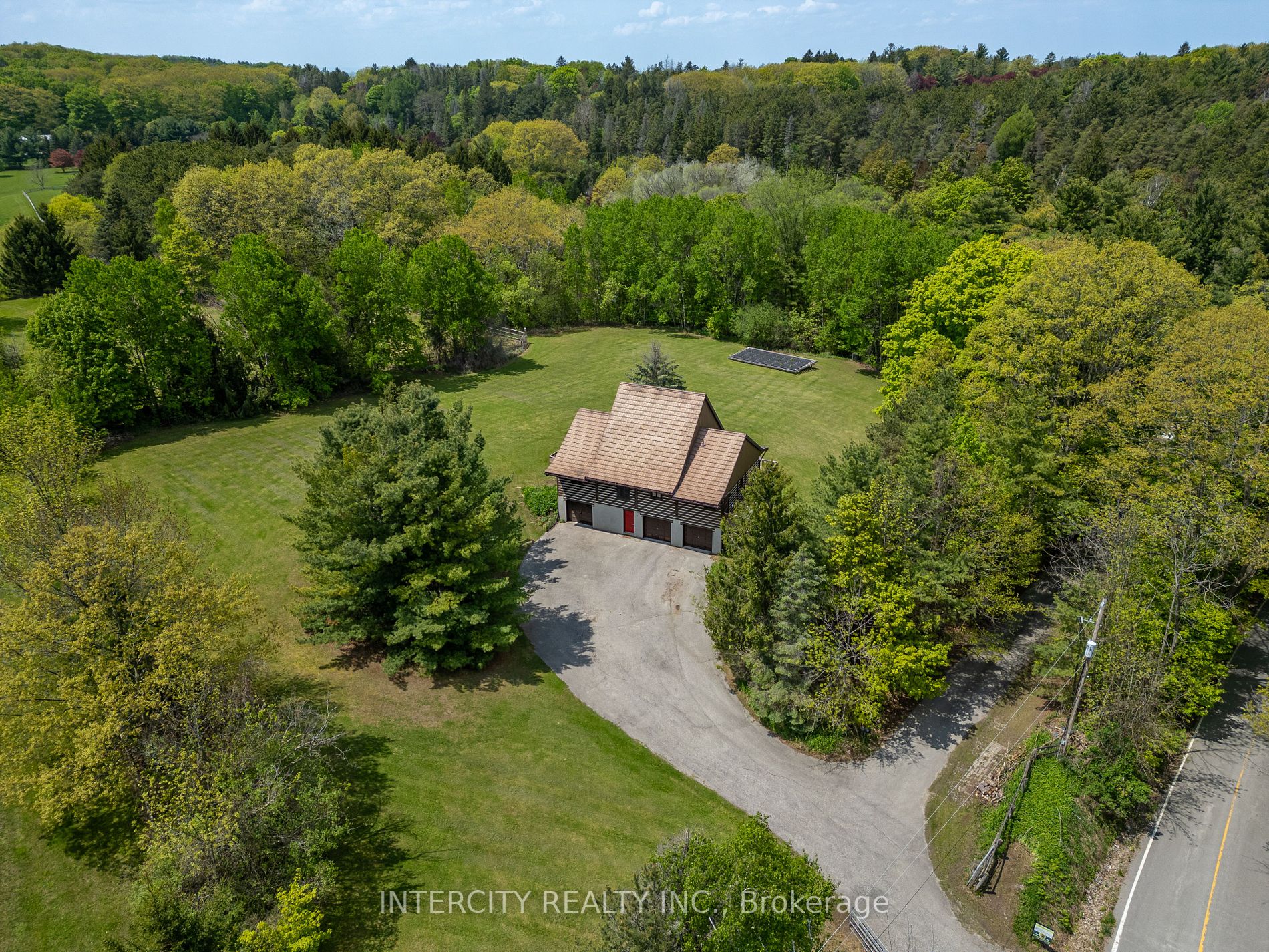 Detached house for sale at 300 Old Bathurst St King Ontario