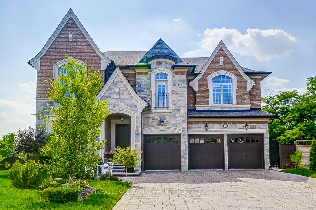 Detached house for sale at 10 Annsleywood Crt Vaughan Ontario