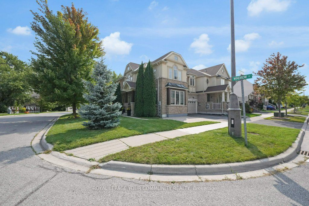 Att/Row/Twnhouse house for sale at 55 Pexton Ave Richmond Hill Ontario