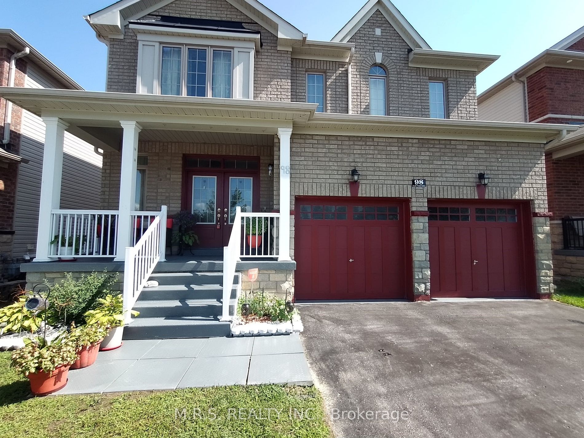 Detached house for sale at 98 Gold Park Gate Essa Ontario