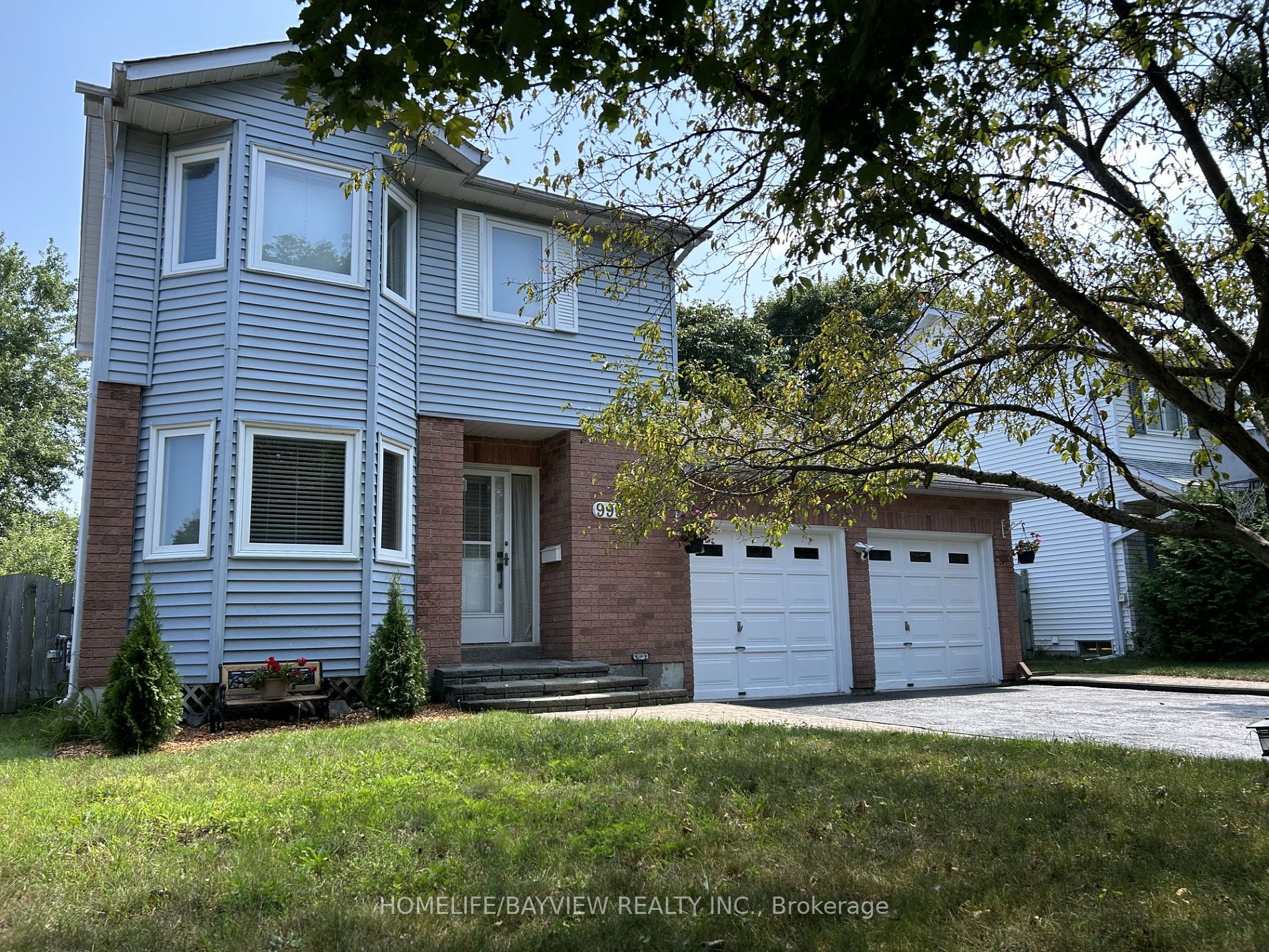 Detached house for sale at 999 ANNA MARIA Ave Innisfil Ontario