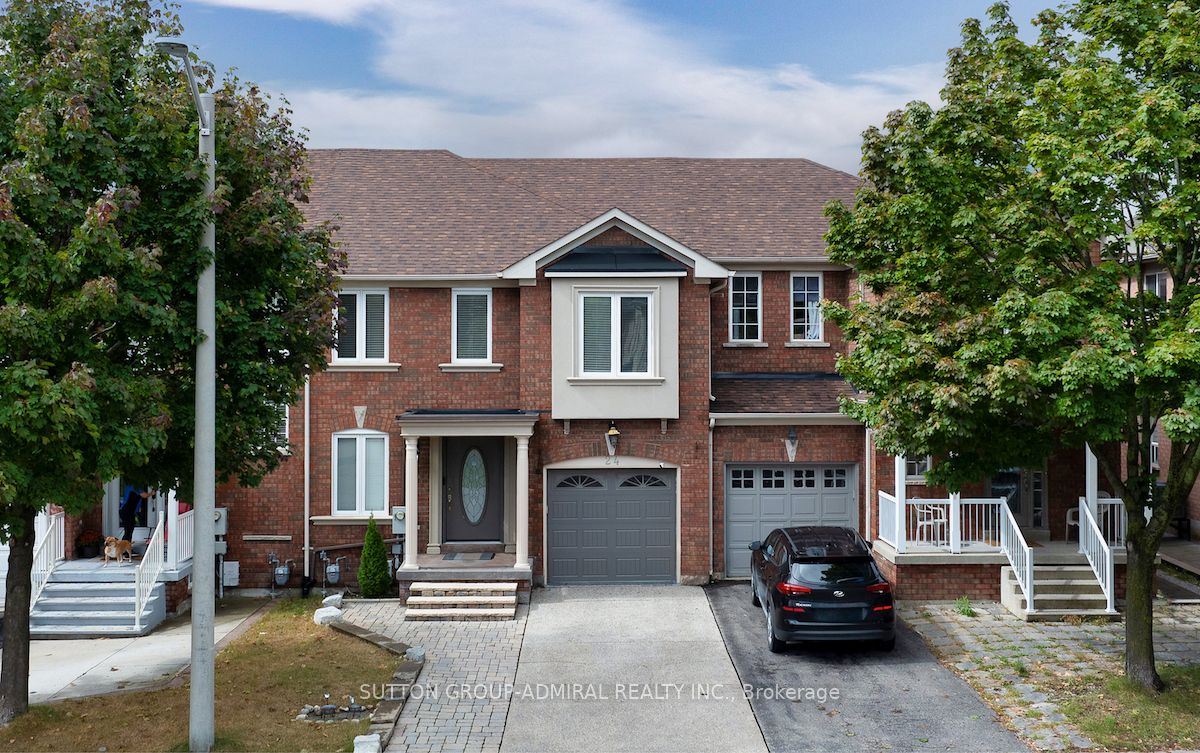 Att/Row/Twnhouse house for sale at 24 Lucerne Dr Vaughan Ontario