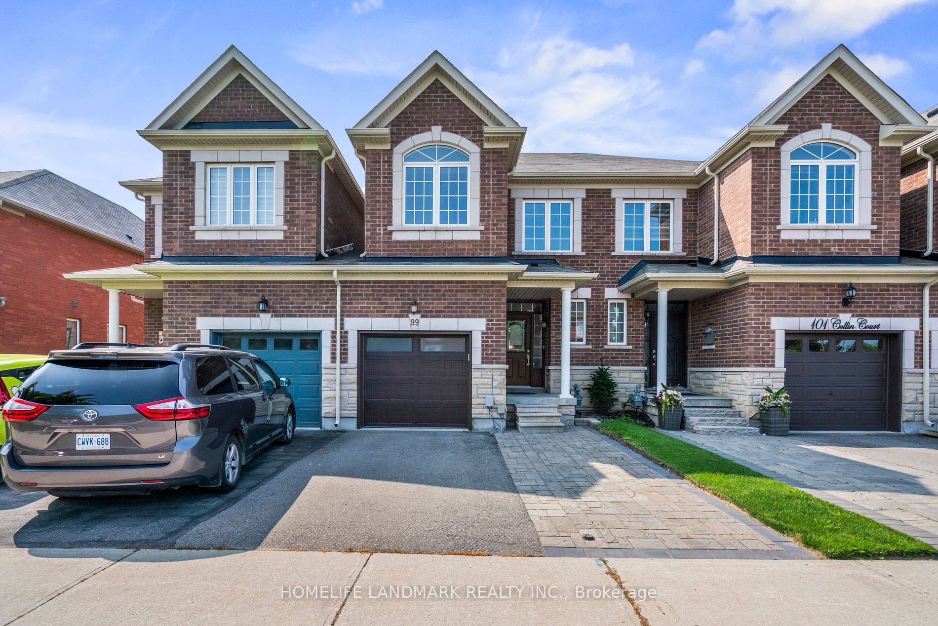 Att/Row/Twnhouse house for sale at 99 Collin Crt Richmond Hill Ontario