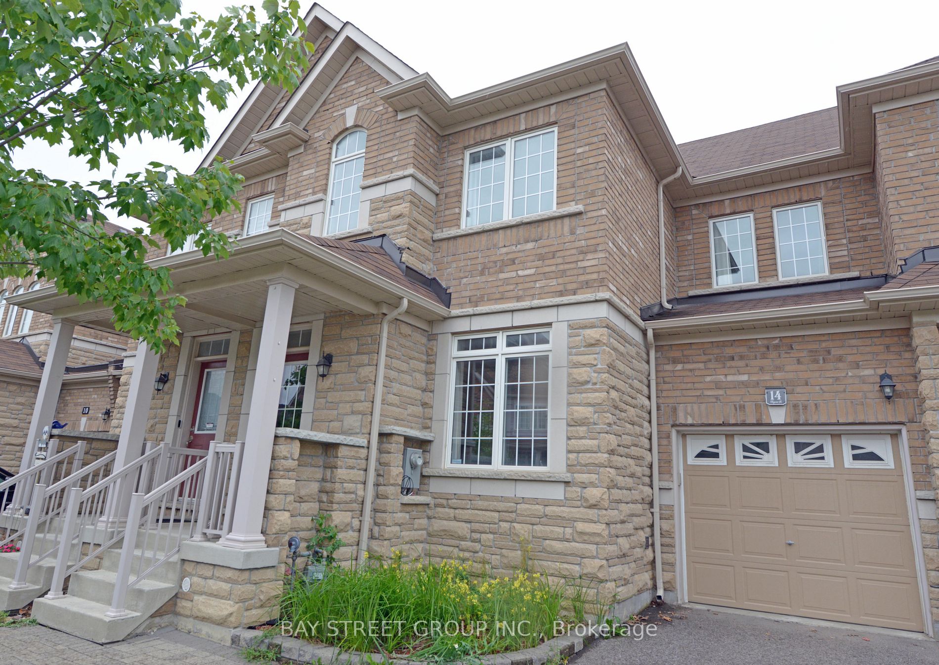 Att/Row/Twnhouse house for sale at 14 Begonia St Markham Ontario