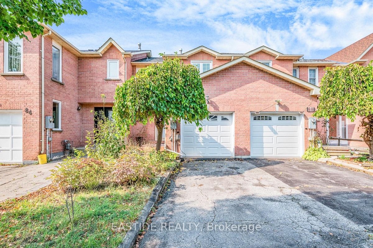 Att/Row/Twnhouse house for sale at 86 Oldhill St W Richmond Hill Ontario