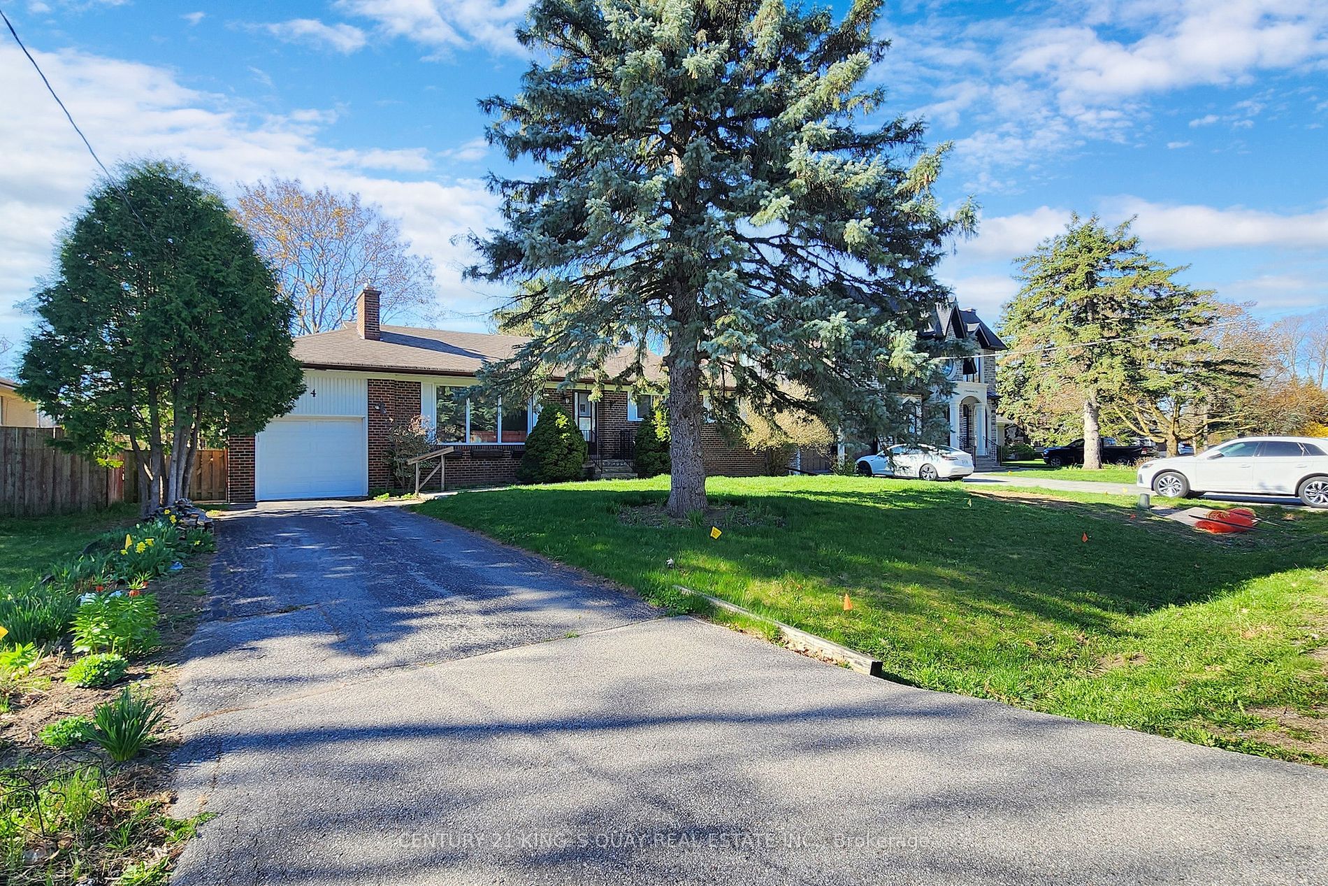 Detached house for sale at 4 Honeybourne Cres Markham Ontario