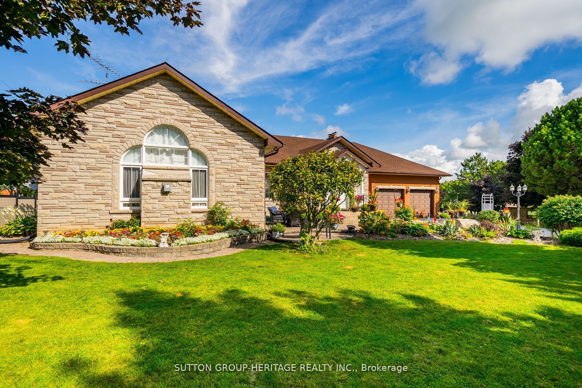 Detached house for sale at 3944 19th Ave Markham Ontario