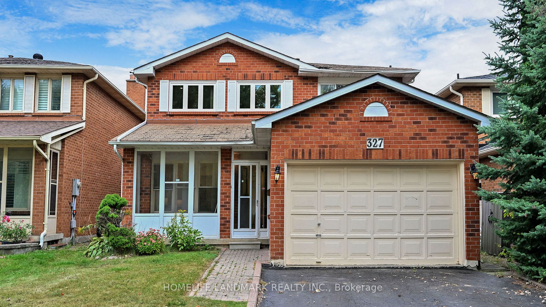 Detached house for sale at 327 Sussex Ave Richmond Hill Ontario