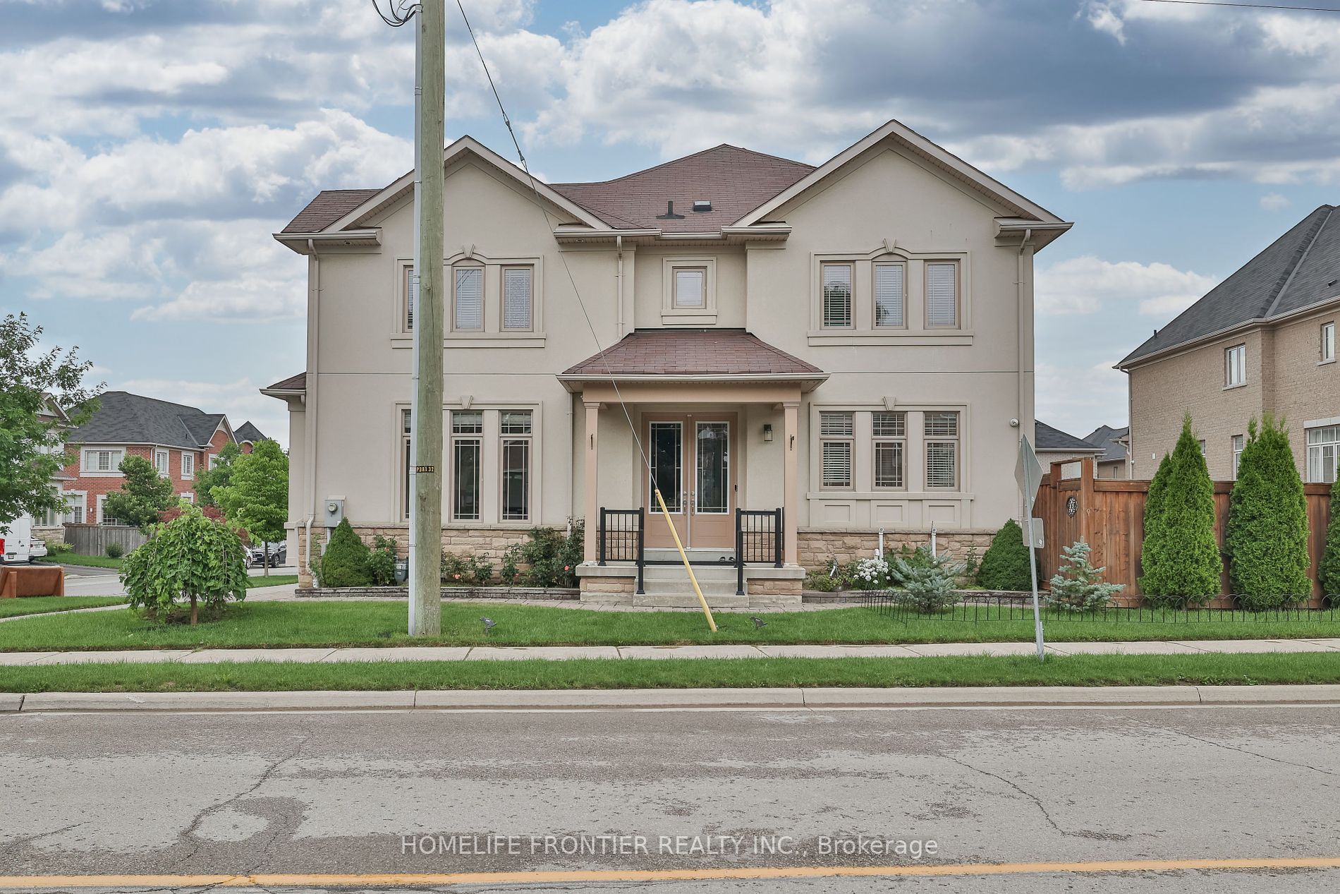 Detached house for sale at 3 Pavarotti St Richmond Hill Ontario