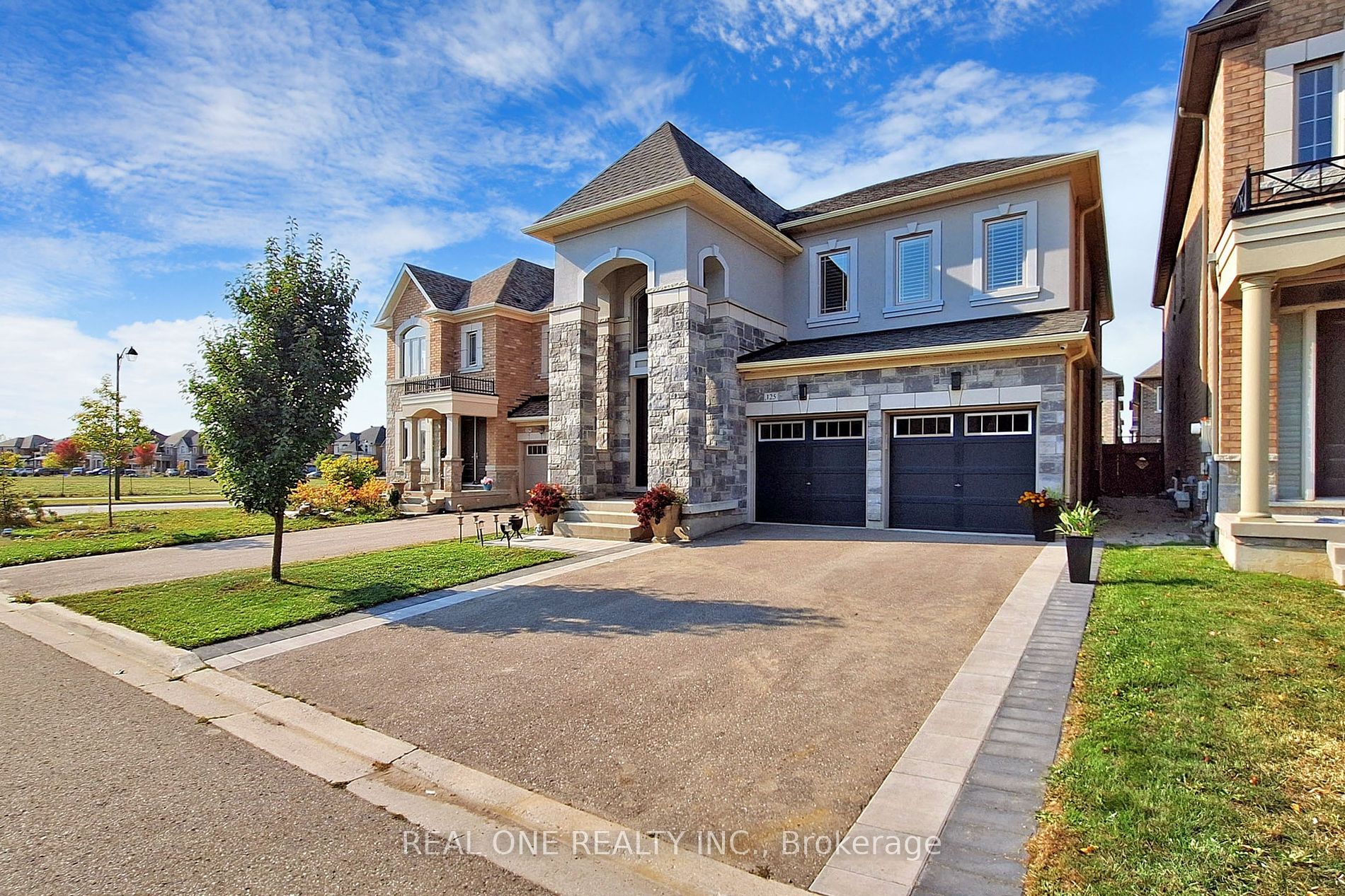 Detached house for sale at 125 Joseph Hartman Cres Aurora Ontario