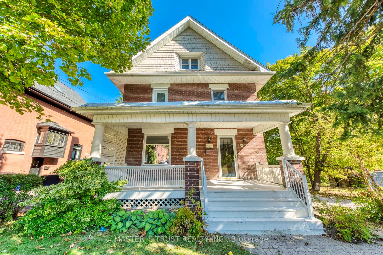 Detached house for sale at 107 Church St S Richmond Hill Ontario