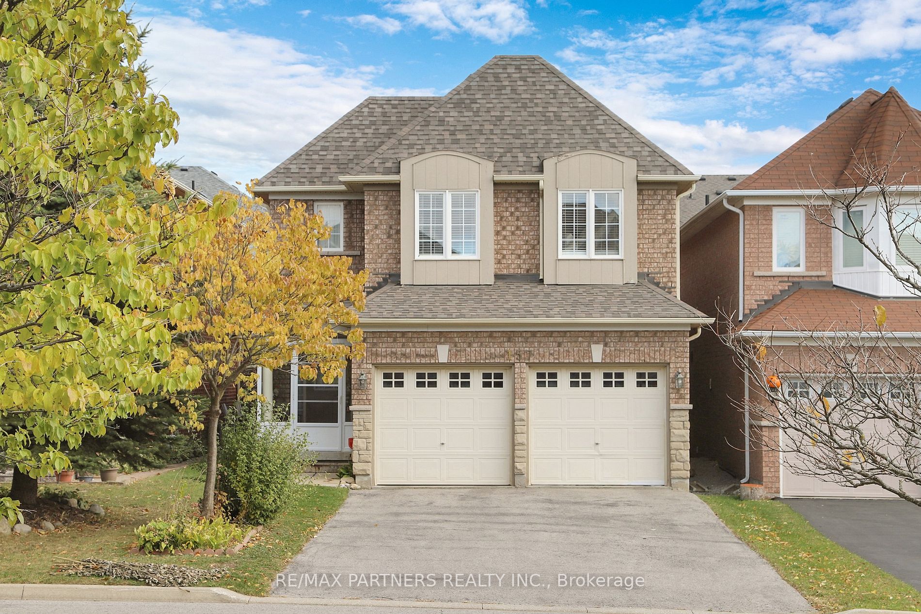 Detached house for sale at 157 Manorheights St Richmond Hill Ontario