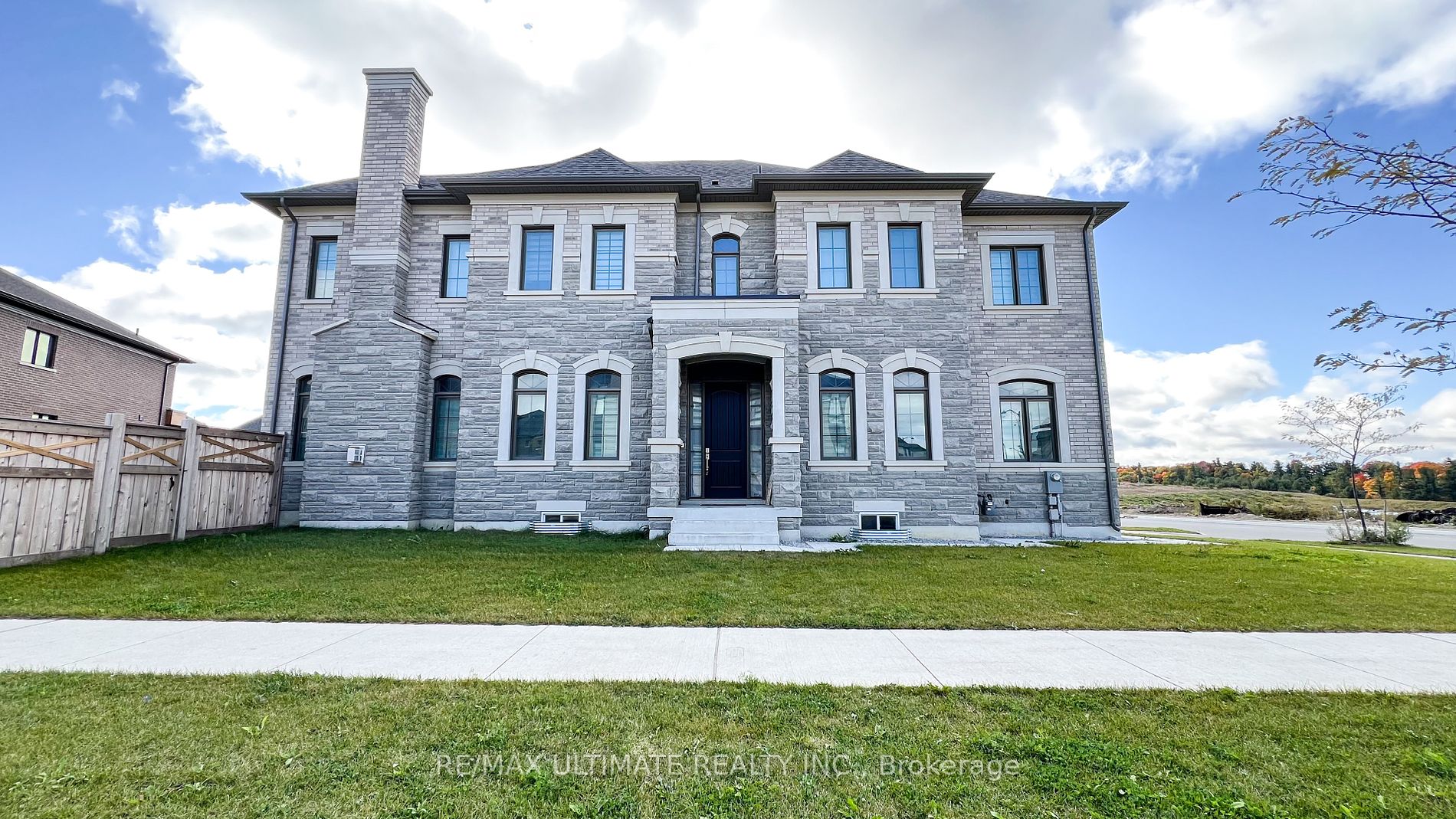 Detached house for sale at 151 Ballantyne Blvd Vaughan Ontario