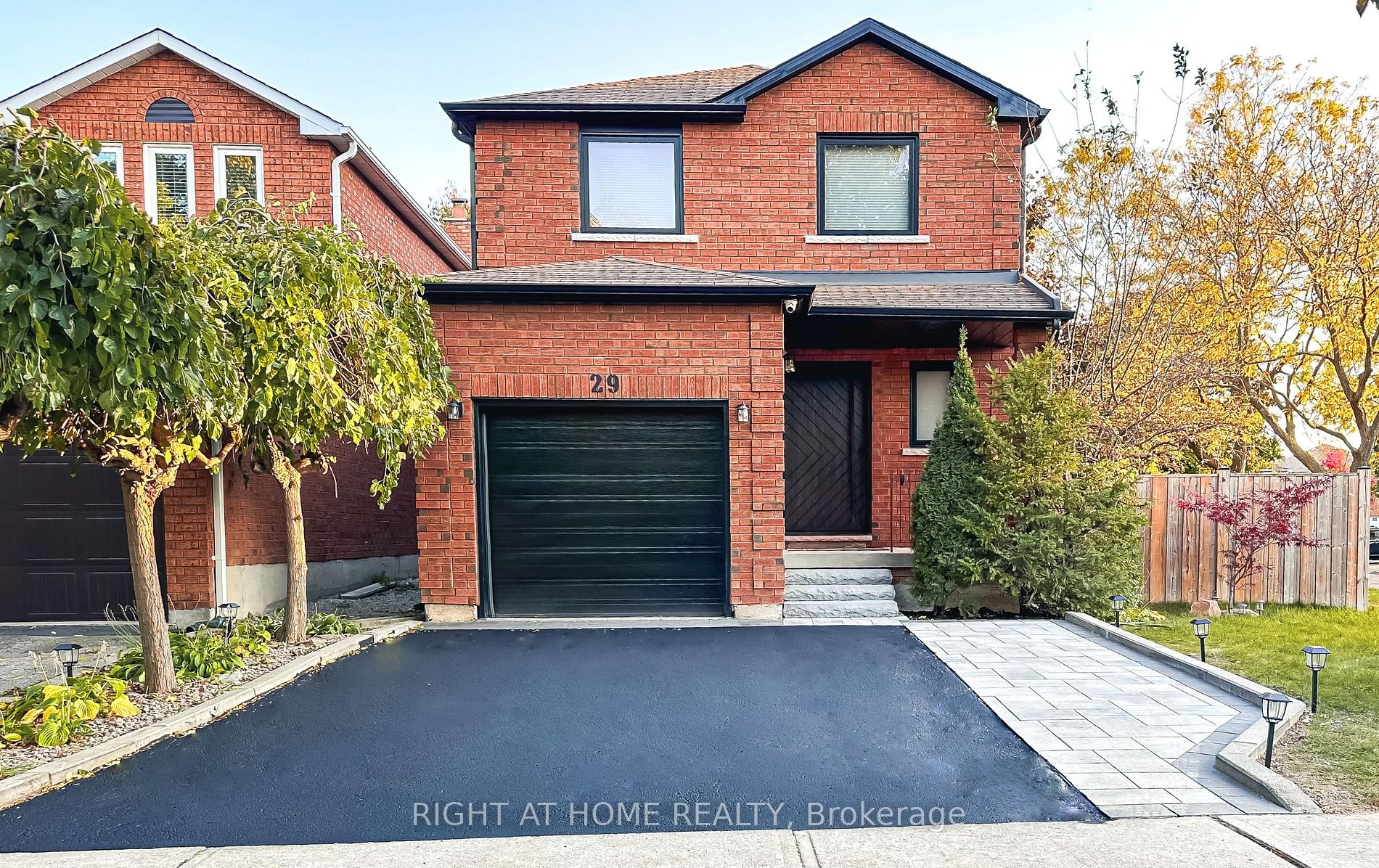 Detached house for sale at 29 Mountfield Cres Vaughan Ontario