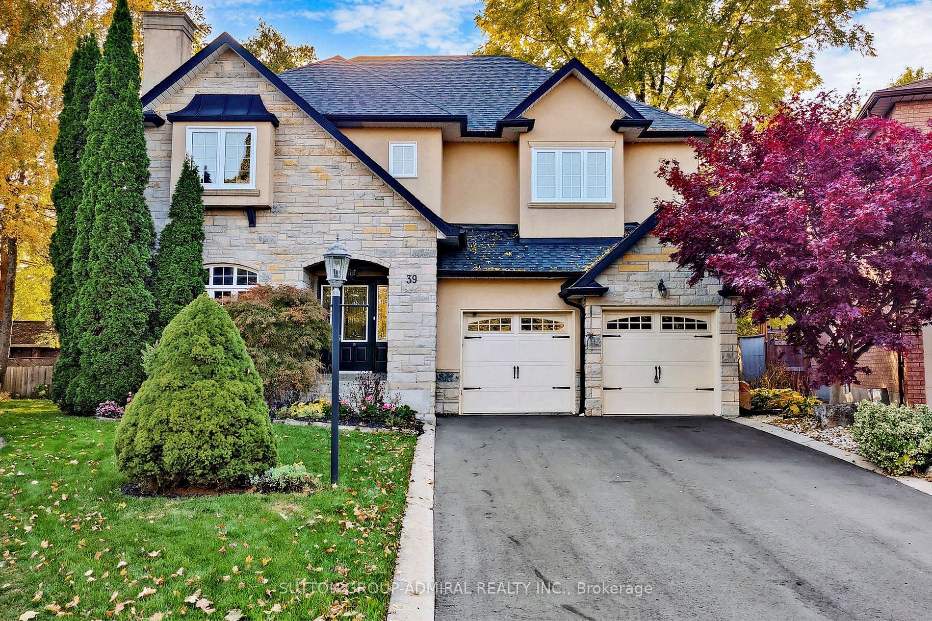 Detached house for sale at 39 Josie Dr Richmond Hill Ontario