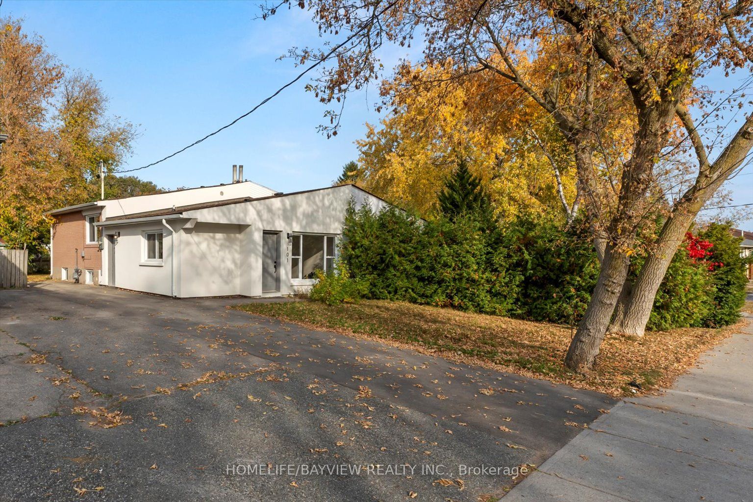 Semi-Detached house for sale at 101 Sheldon Ave Newmarket Ontario