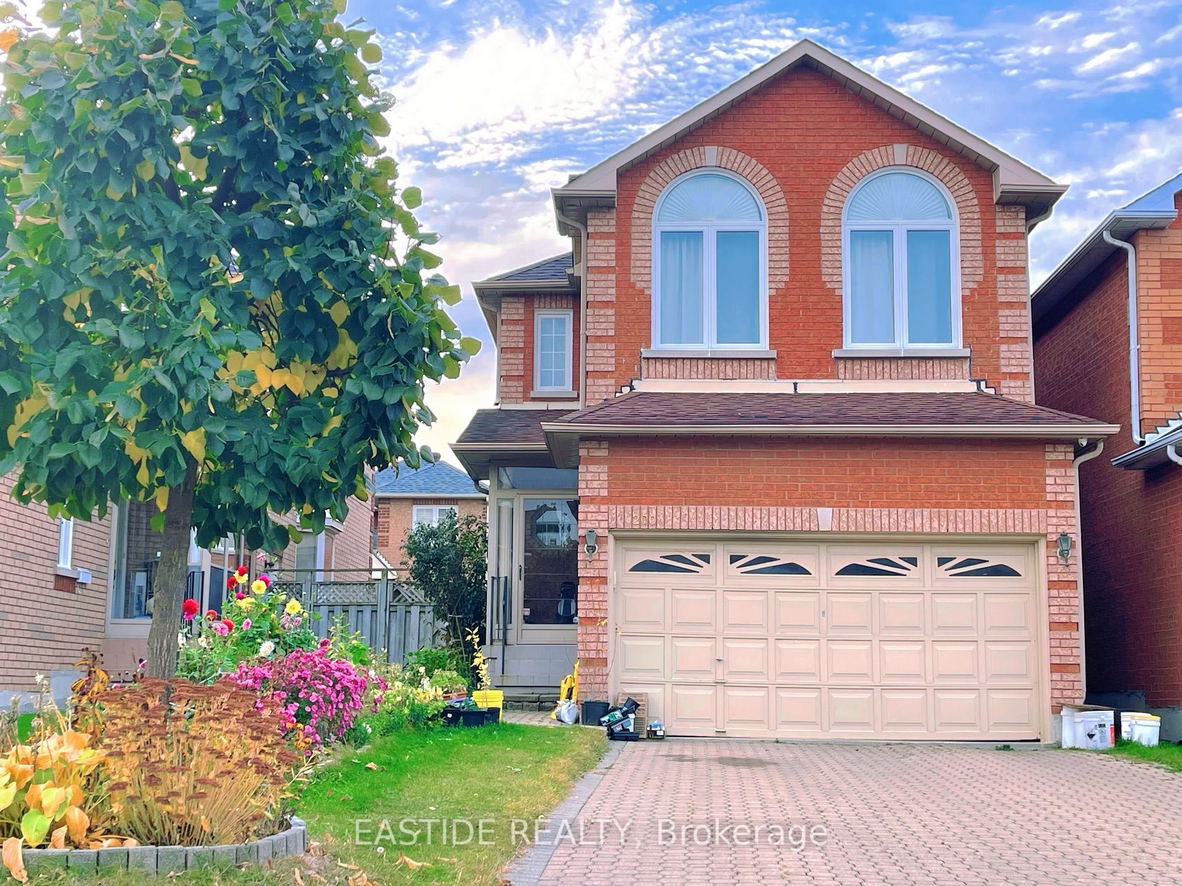 Detached house for sale at  Markham Ontario