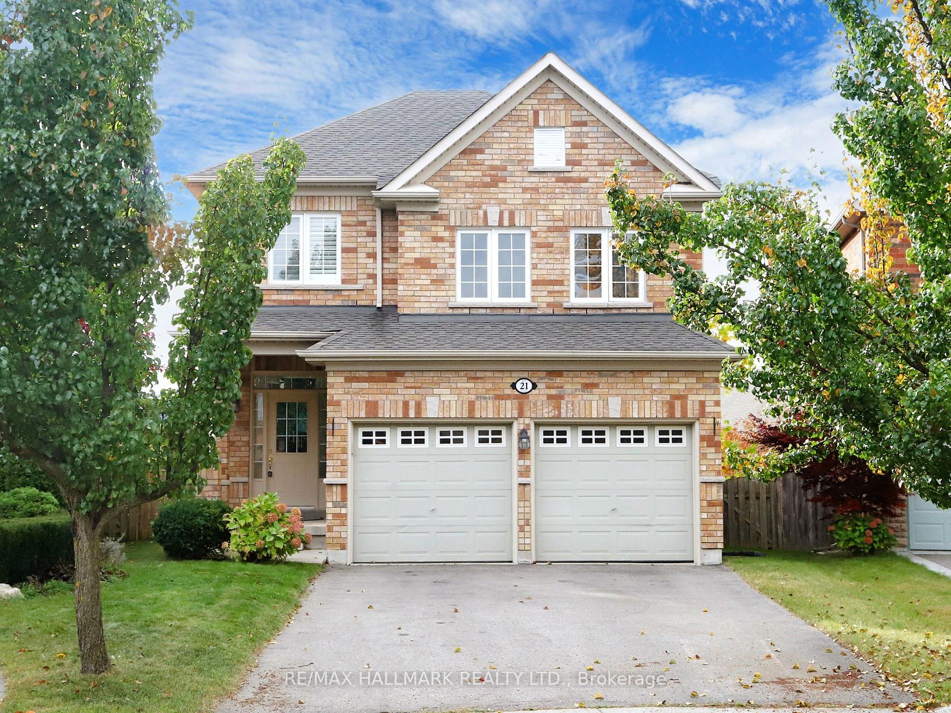 Detached house for sale at 21 Taro Crt Richmond Hill Ontario