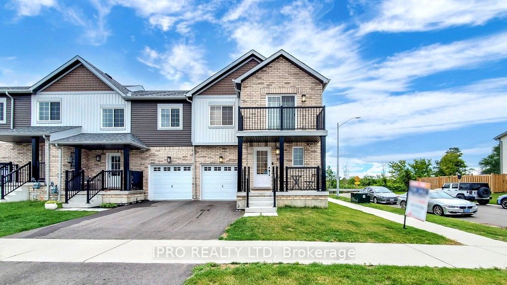 Att/Row/Twnhouse house for sale at 48 Brown Bear St Barrie Ontario