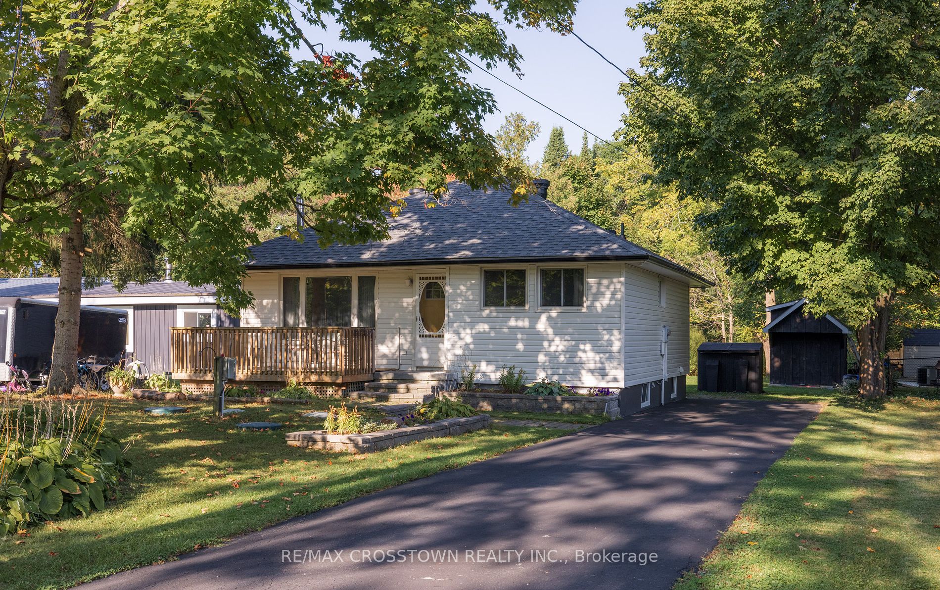 Detached house for sale at 47 Lakeshore Rd W Oro-Medonte Ontario