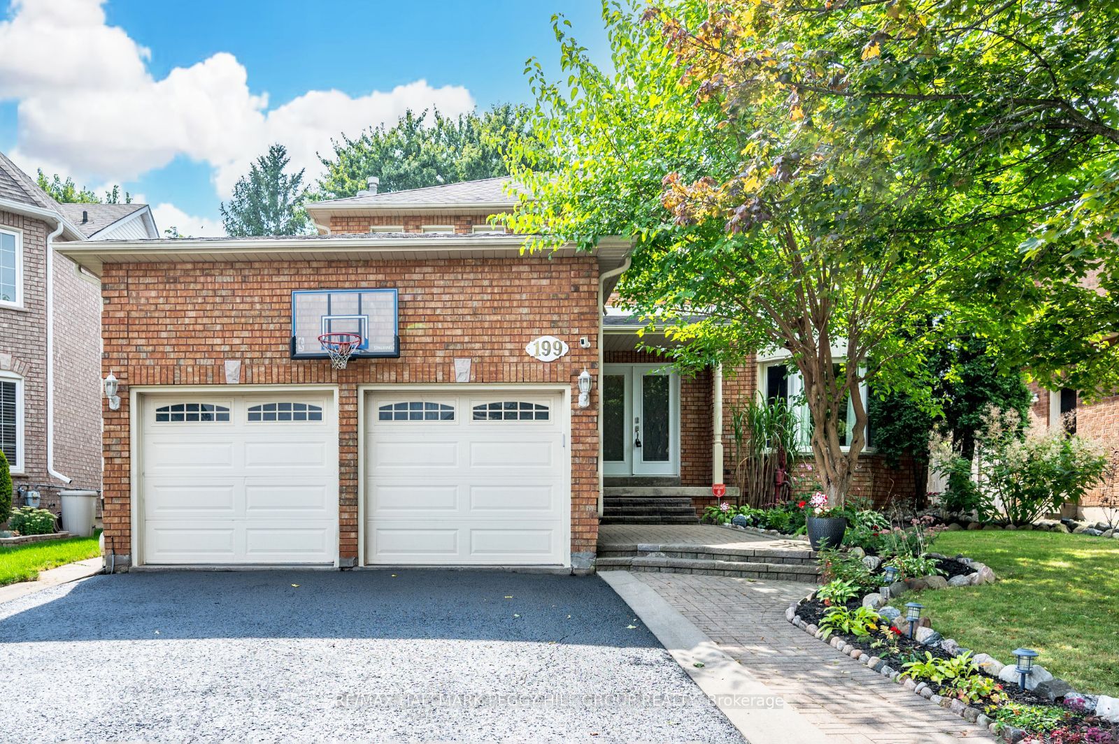 Detached house for sale at 199 Hanmer St W Barrie Ontario