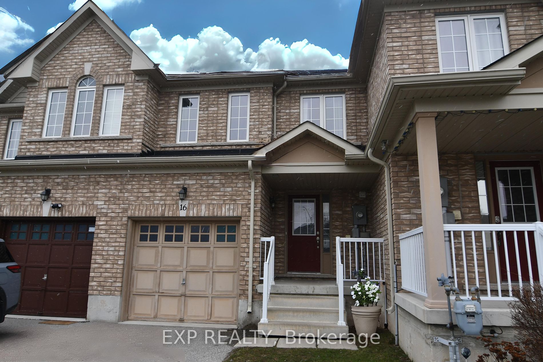 Detached house for sale at 16 Lancaster Crt Barrie Ontario