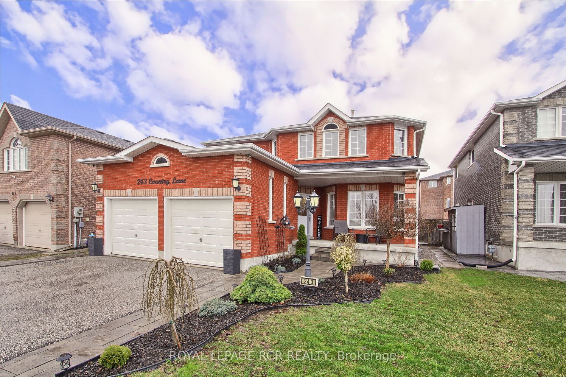 Detached house for sale at 243 Country Lane Barrie Ontario