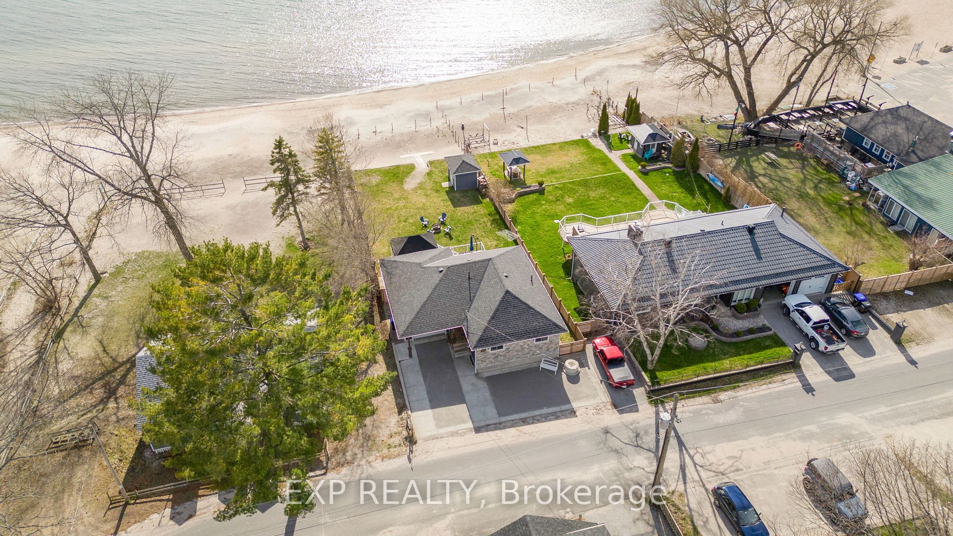 Detached house for sale at 10 Tiny Beaches Rd S Tiny Ontario