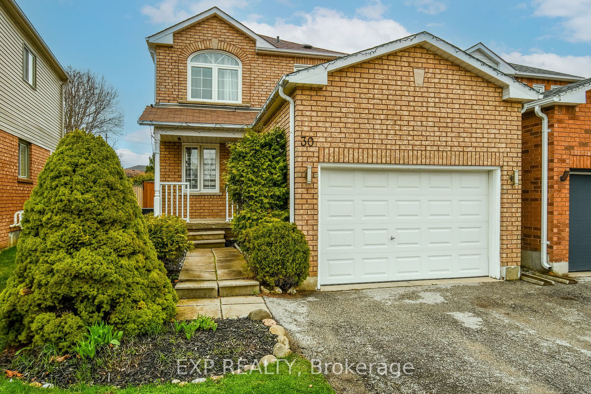 Link house for sale at 30 Aikens Cres Barrie Ontario