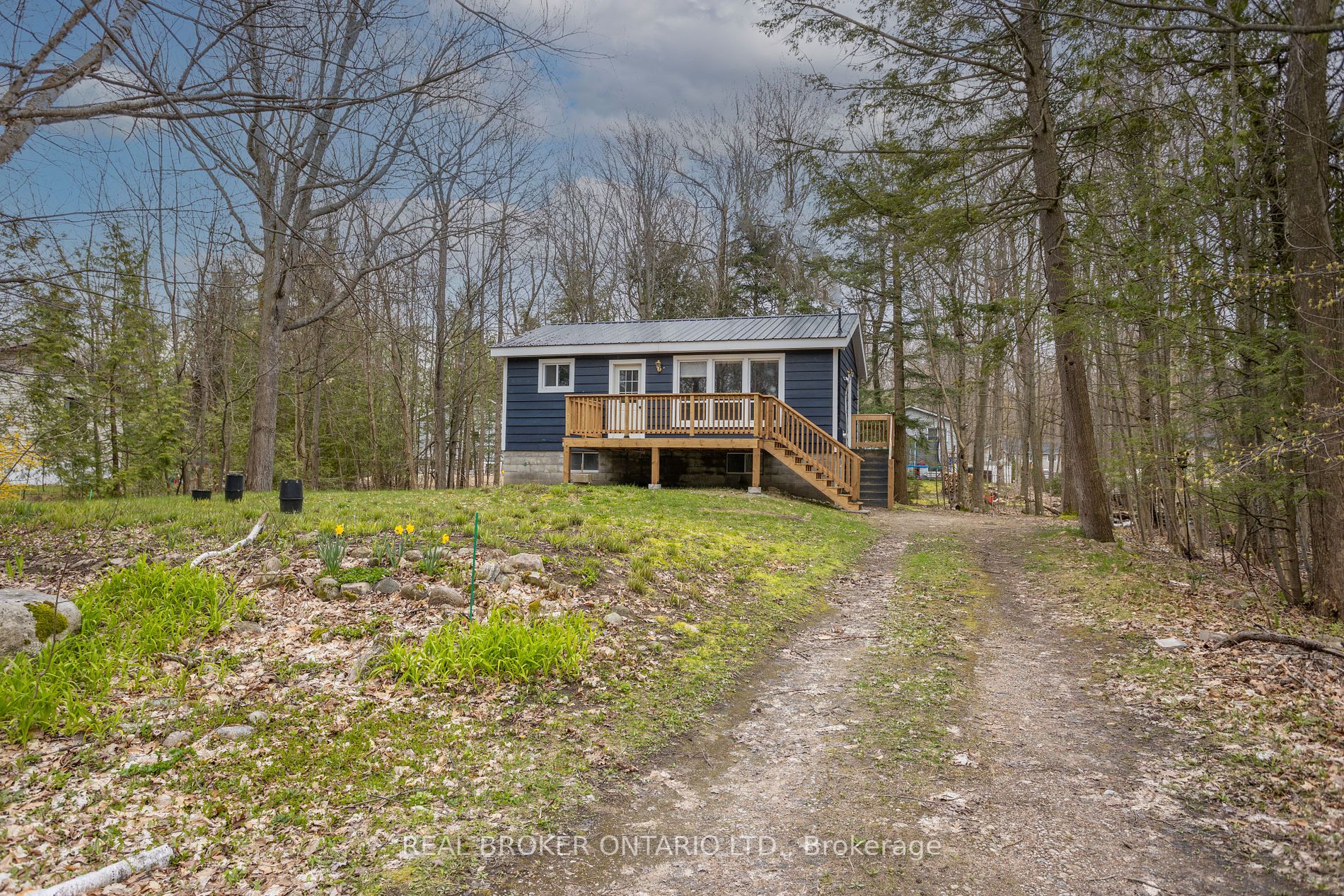 Detached house for sale at 17 Wigwam Tr Tiny Ontario
