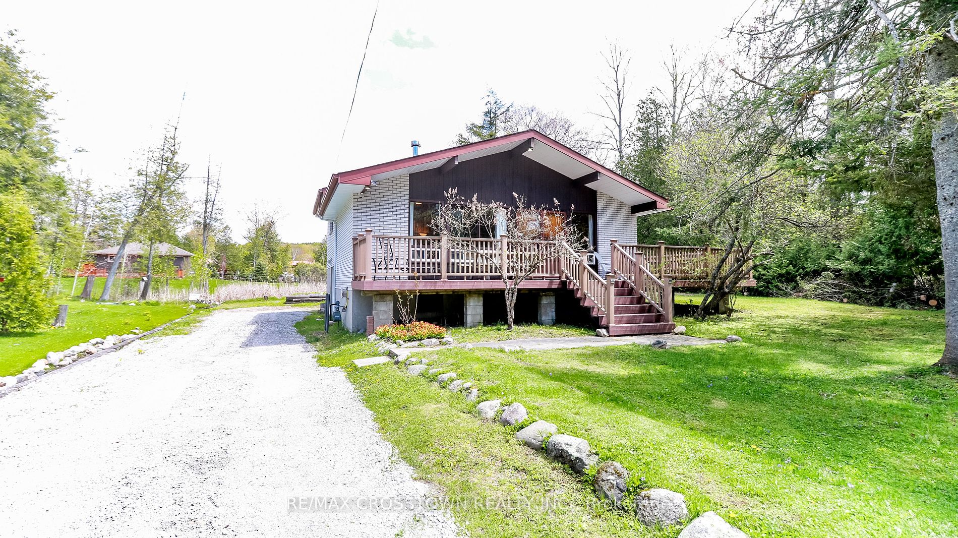 Detached house for sale at 69 Lesperance Rd Tiny Ontario