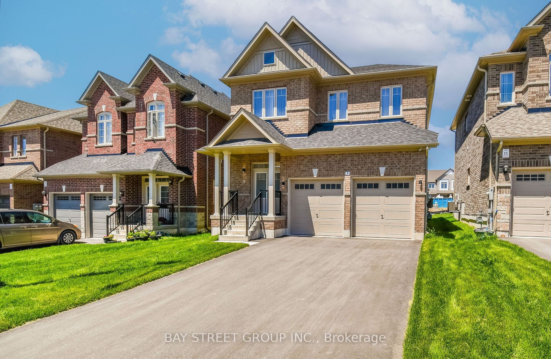 Detached house for sale at 9 Copperhill Hts Barrie Ontario