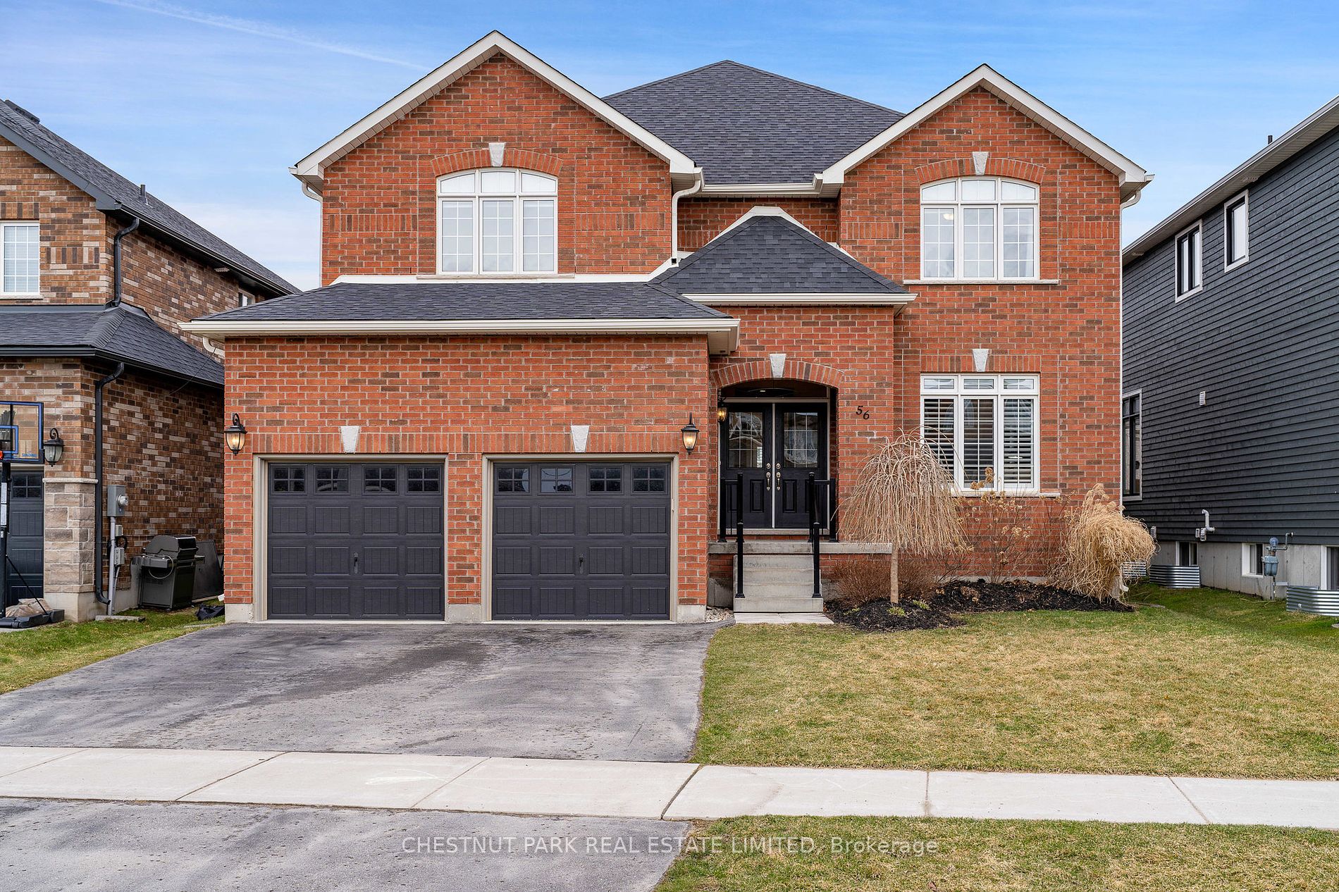 Detached house for sale at 56 LOCKERBIE Cres Collingwood Ontario