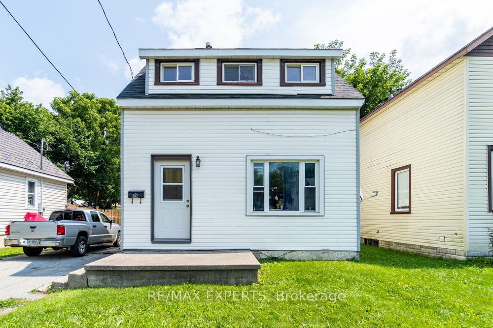 Detached house for sale at 282 Gill St Orillia Ontario