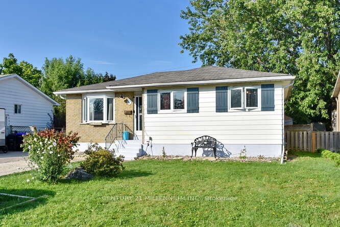 Detached house for sale at 24 Mason Rd Collingwood Ontario