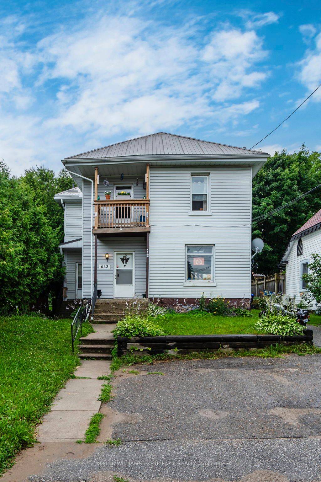 Triplex house for sale at 643 645 Dominion Ave Midland Ontario