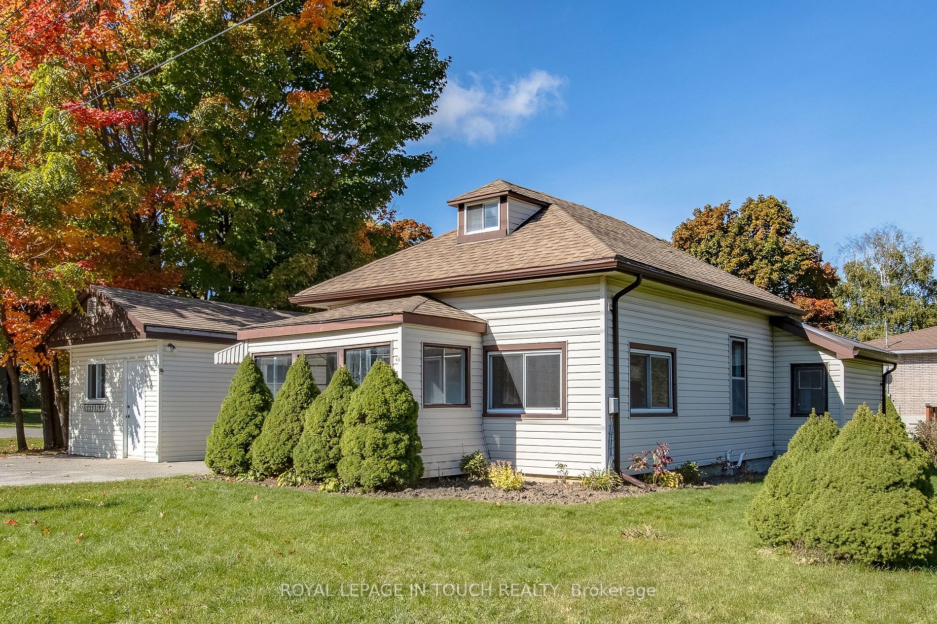 Detached house for sale at 808 Quebec St Midland Ontario