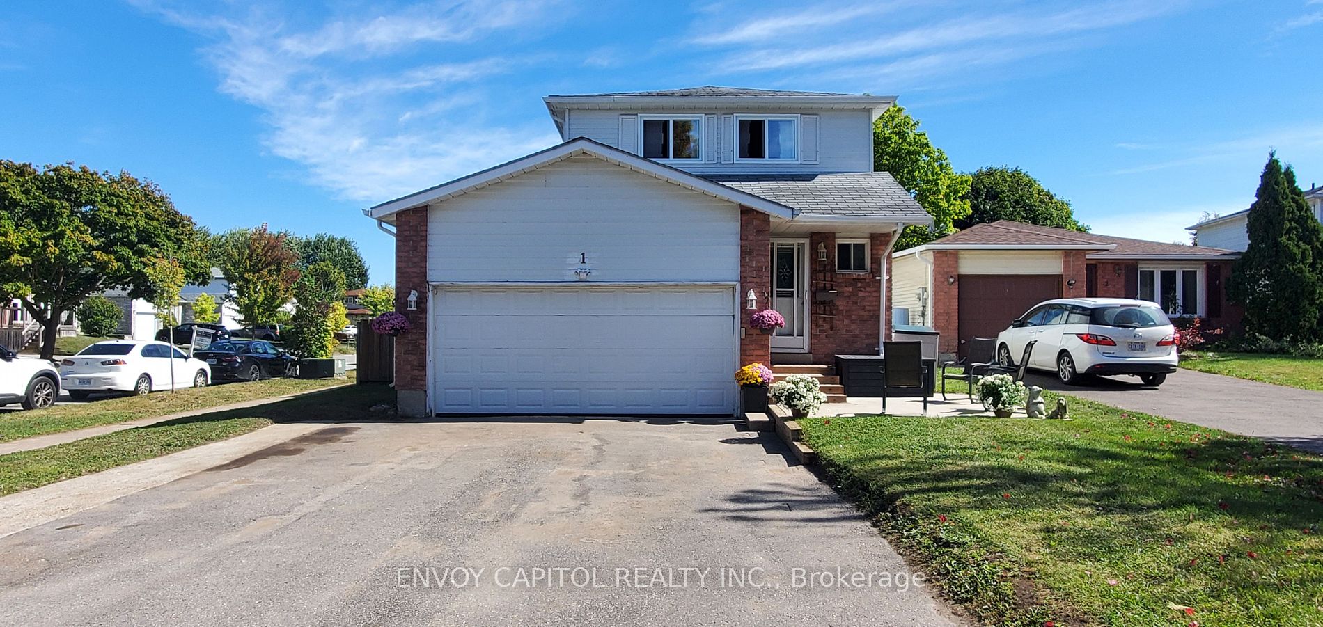 Detached house for sale at 1 Mccuaig Crt Barrie Ontario