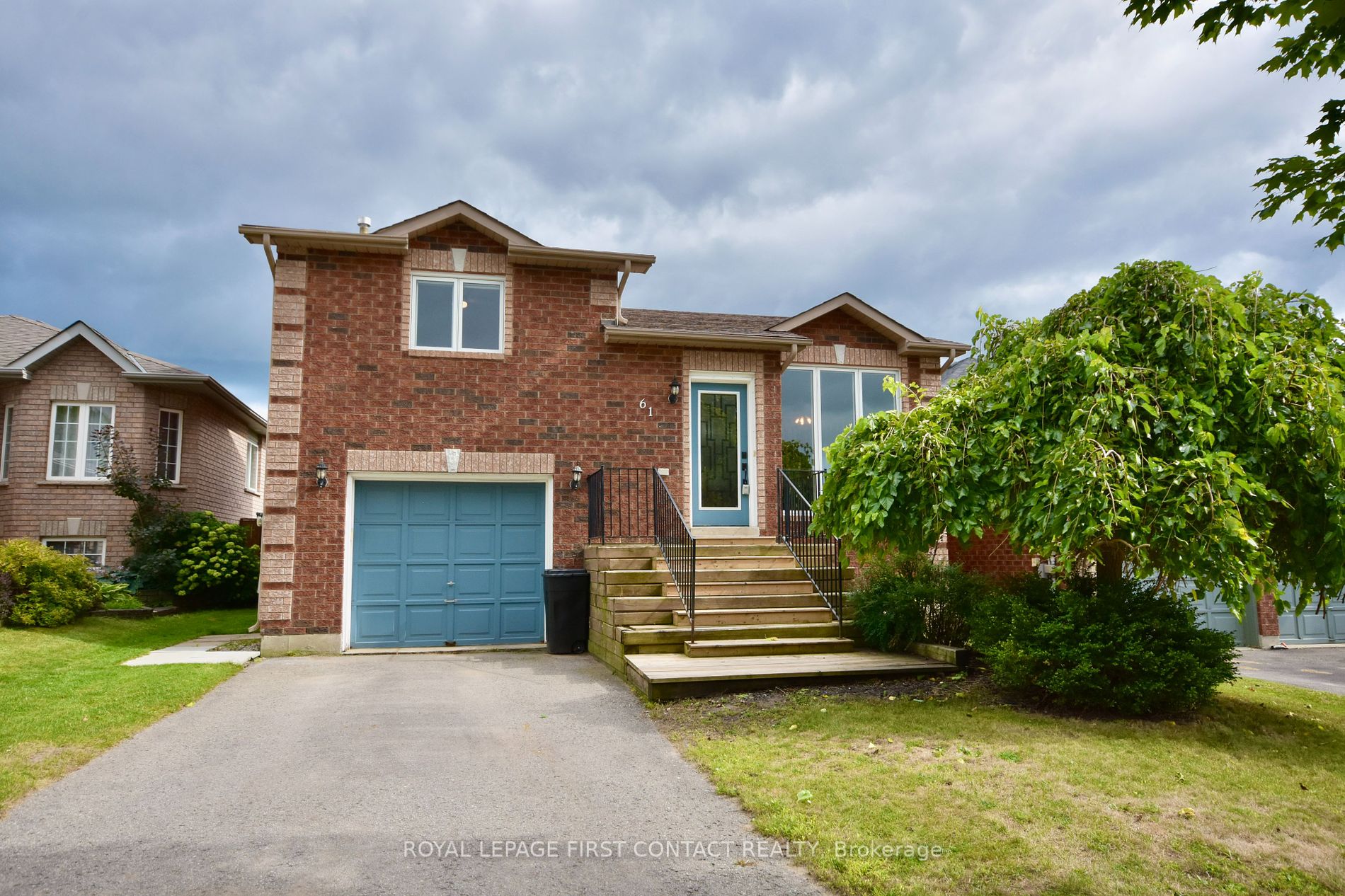 Detached house for sale at 61 Holly Meadow Rd Barrie Ontario