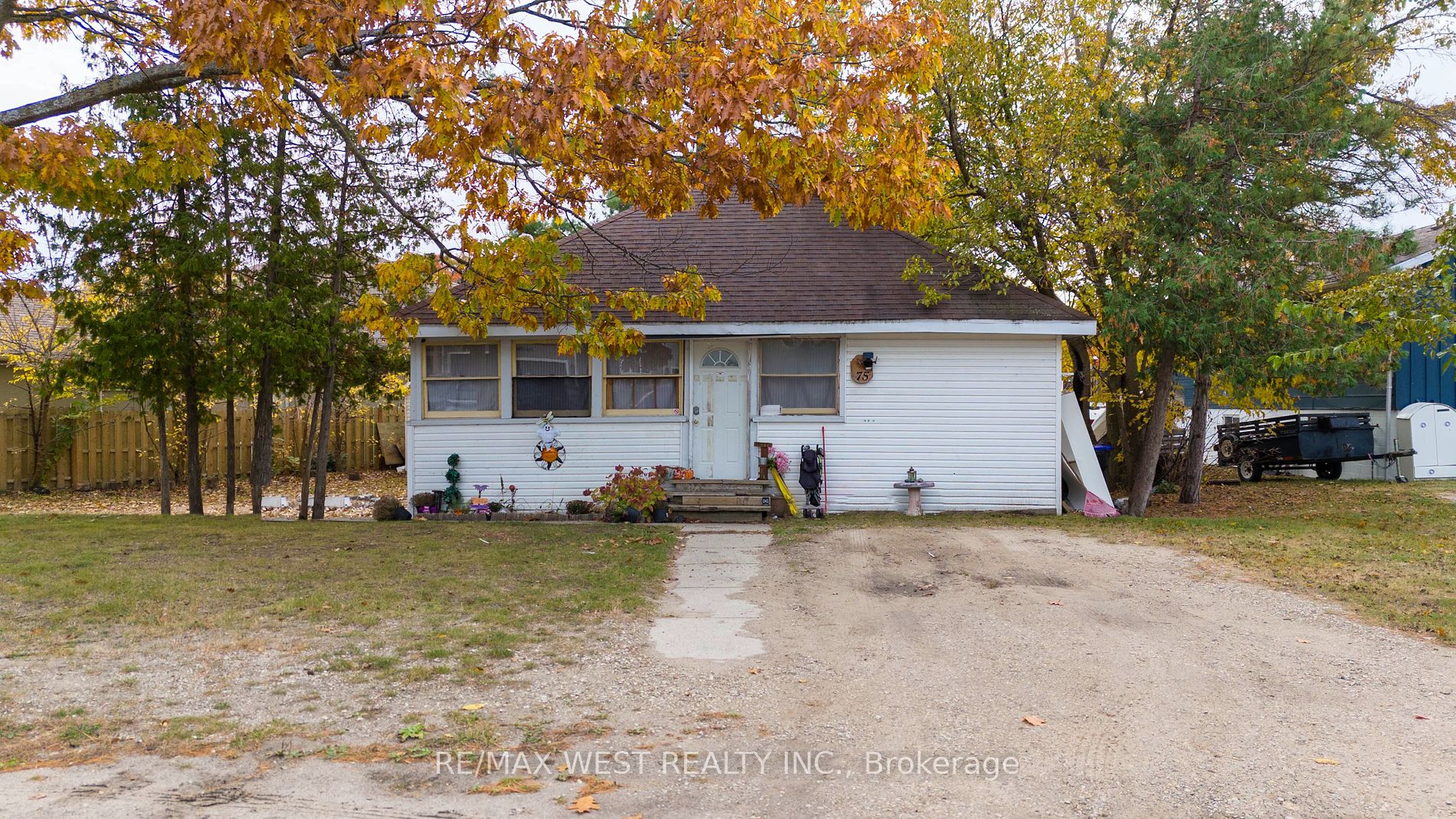 Detached house for sale at 75 Old Mosley St Wasaga Beach Ontario