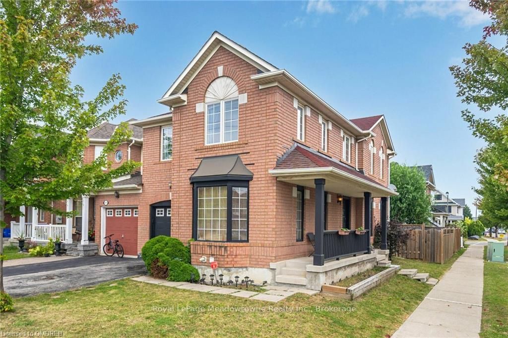 Semi-Detached house for sale at 675 THOMPSON Rd S Milton Ontario