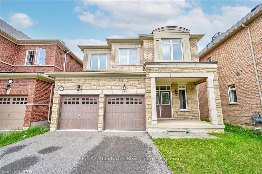 Detached house for sale at 211 SIXTEEN MILE Dr Oakville Ontario