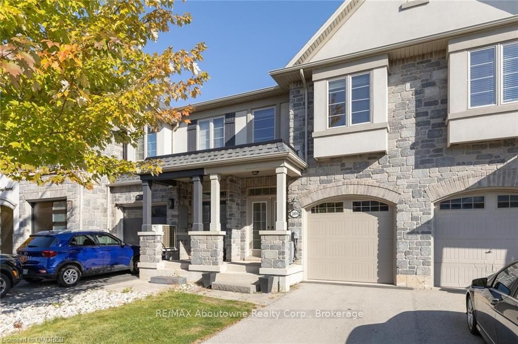 Att/Row/Twnhouse house for sale at 2404 WHISTLING SPRINGS Cres Oakville Ontario