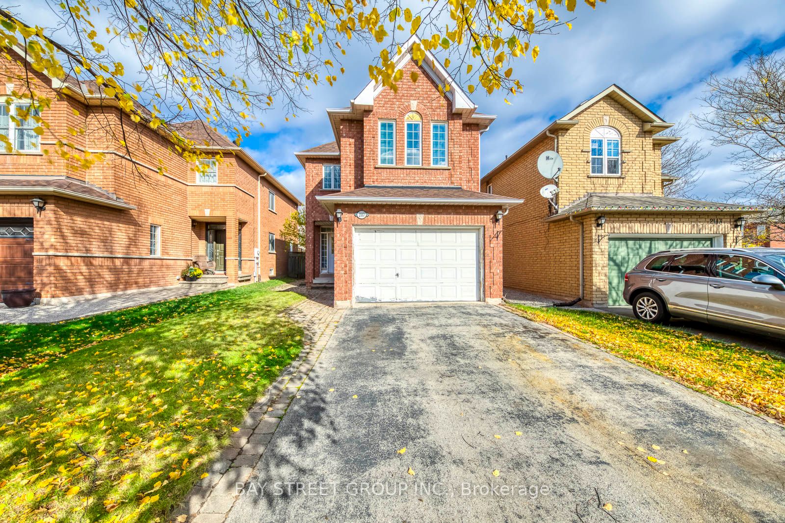 Detached house for sale at 2117 Glenfield Rd Oakville Ontario