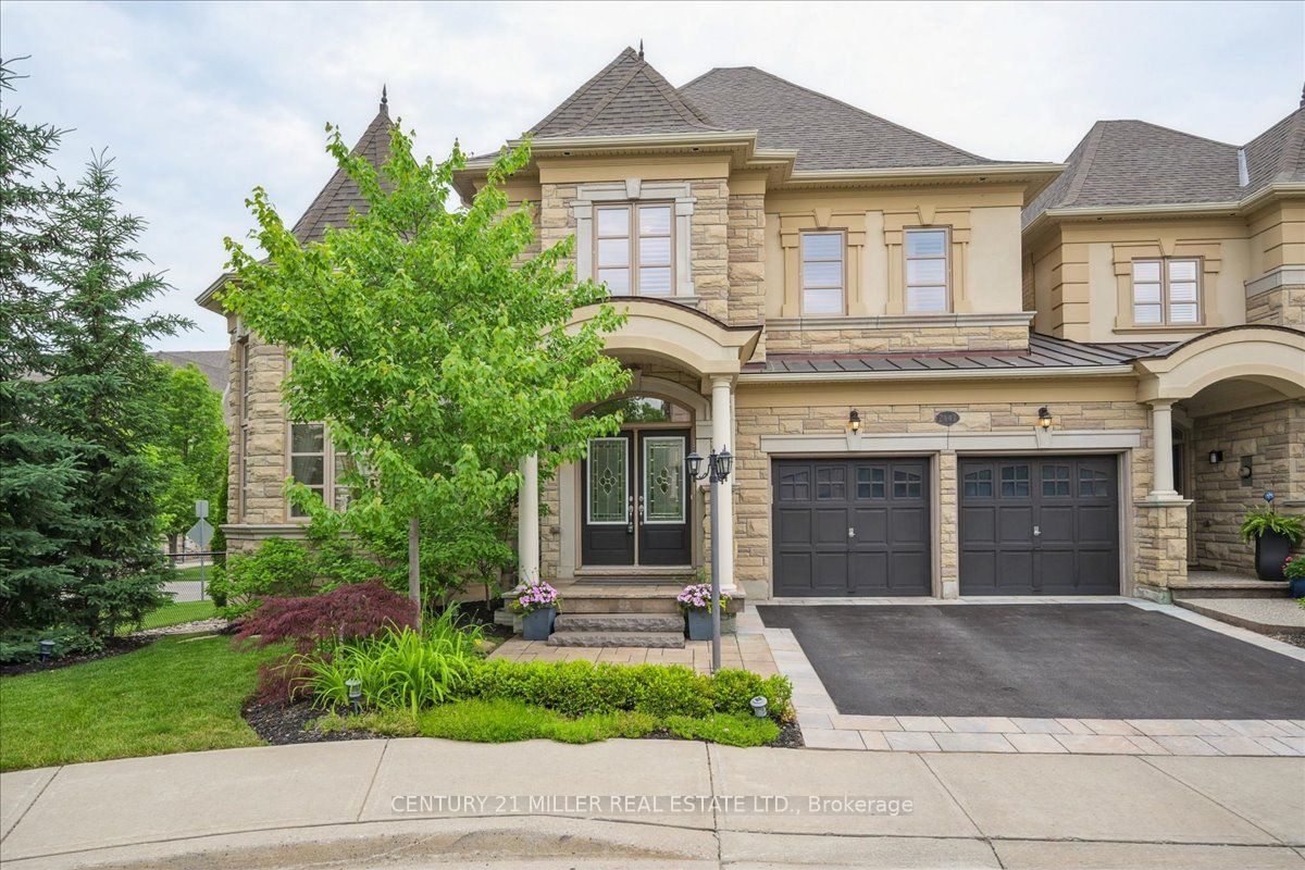 Att/Row/Twnhouse house for sale at 2447 Chateau Common Oakville Ontario